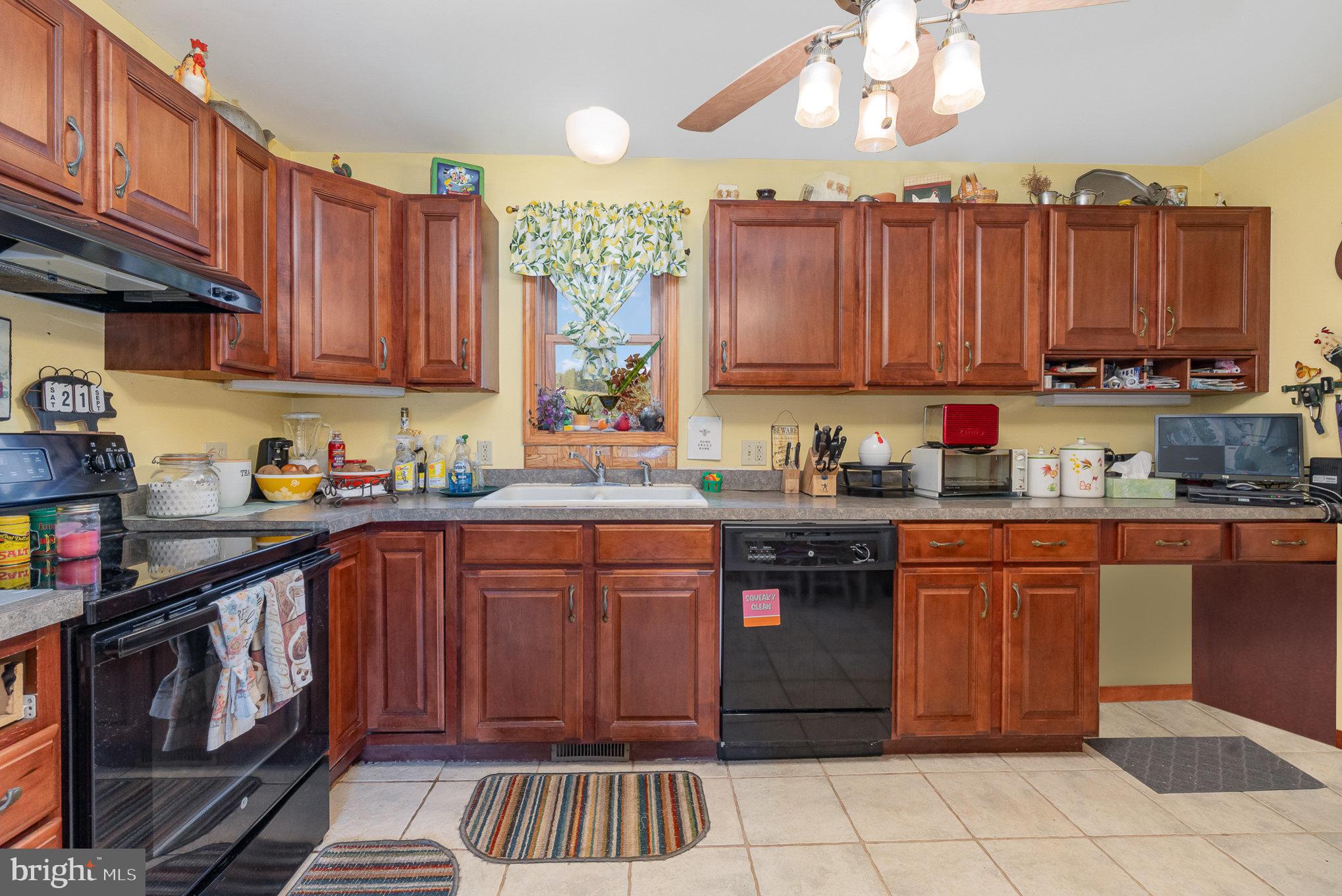 1564 Creek Road Pitman, PA 17964 - Photo 16 of 37 Gallery Image 16