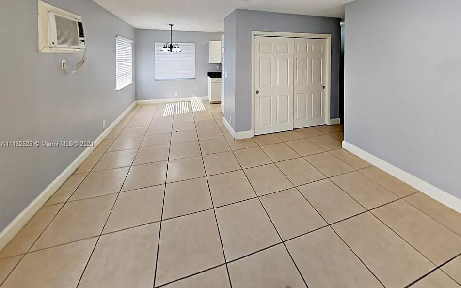 Avondale Pompano Beach, FL 33060 - Photo 5 of 18 a view of empty room