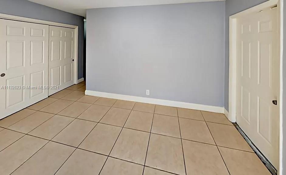 Avondale Pompano Beach, FL 33060 - Photo 6 of 18 a view of an empty room