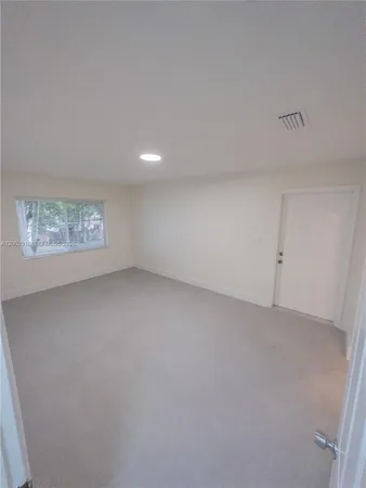 $2,475 | 5400 Northwest 18th Street, Unit 3N, Lauderhill, FL 33313