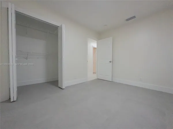 $2,475 | 5400 Northwest 18th Street, Unit 3N, Lauderhill, FL 33313