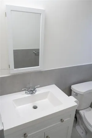 $2,475 | 5400 Northwest 18th Street, Unit 3N, Lauderhill, FL 33313