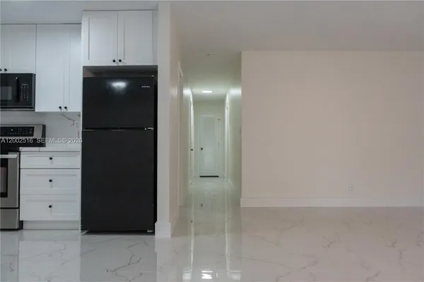 $2,475 | 5400 Northwest 18th Street, Unit 3N, Lauderhill, FL 33313