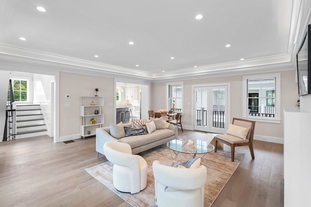 180 Adams Street, Unit 3 Newton, MA 02458 - Photo 3 of 29