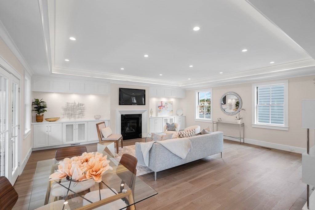 180 Adams Street, Unit 3 Newton, MA 02458 - Photo 4 of 29