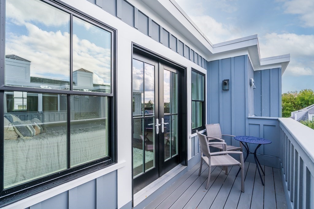 180 Adams Street, Unit 3 Newton, MA 02458 - Photo 8 of 29