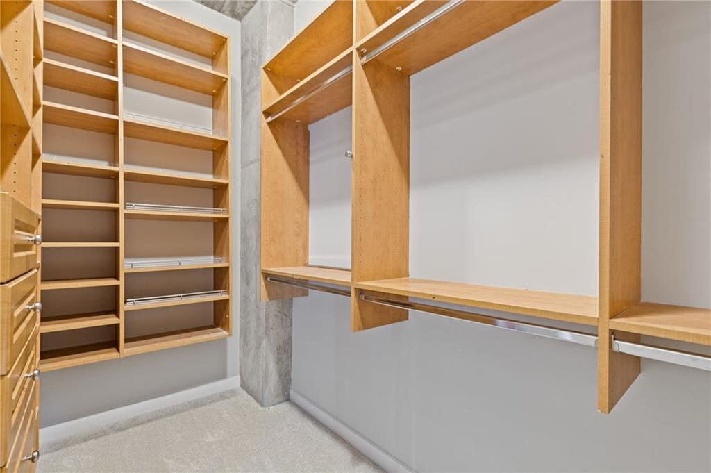 3300 Windy Ridge Parkway Southeast, Unit 621 Atlanta, GA 30339 - Photo 18 of 39 a view of an empty walk in closet