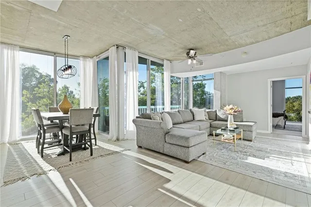 $339,000 | 3300 Windy Ridge Parkway Southeast, Unit 621, Atlanta, GA 30339