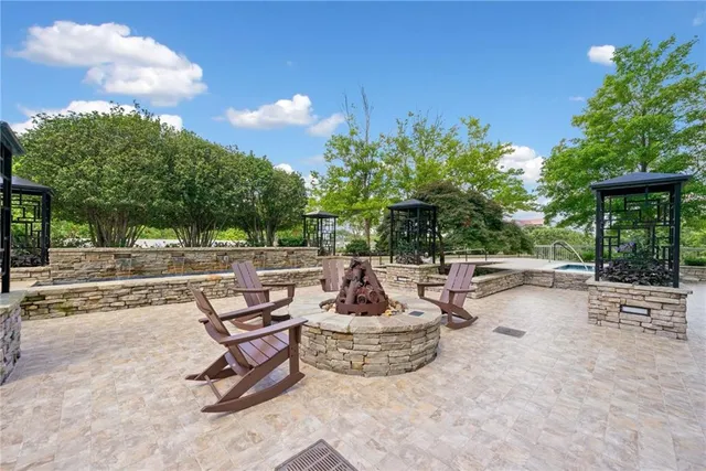 $339,000 | 3300 Windy Ridge Parkway Southeast, Unit 621, Atlanta, GA 30339