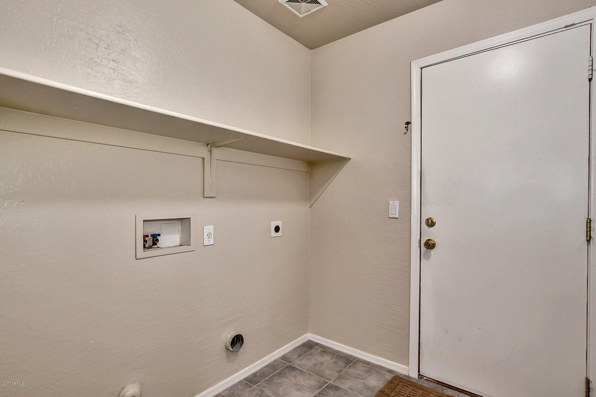 2312 West Darrel Road Phoenix, AZ 85041 - Photo 15 of 29 Darrel (13)