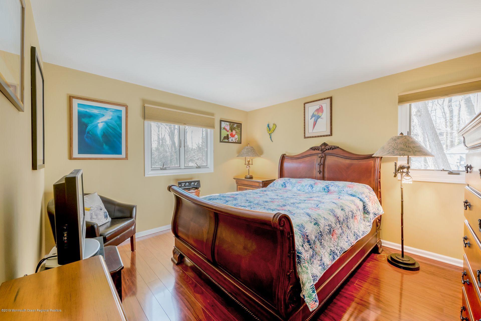 3 Ramsey Road Middletown, NJ 07748 - Photo 20 of 31 26
