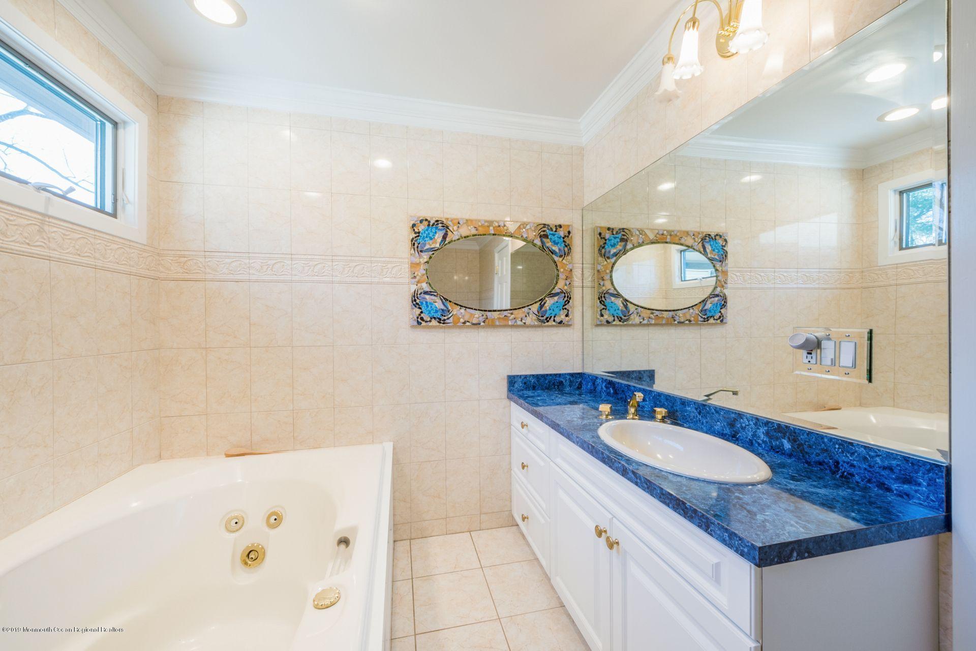 3 Ramsey Road Middletown, NJ 07748 - Photo 25 of 31 25