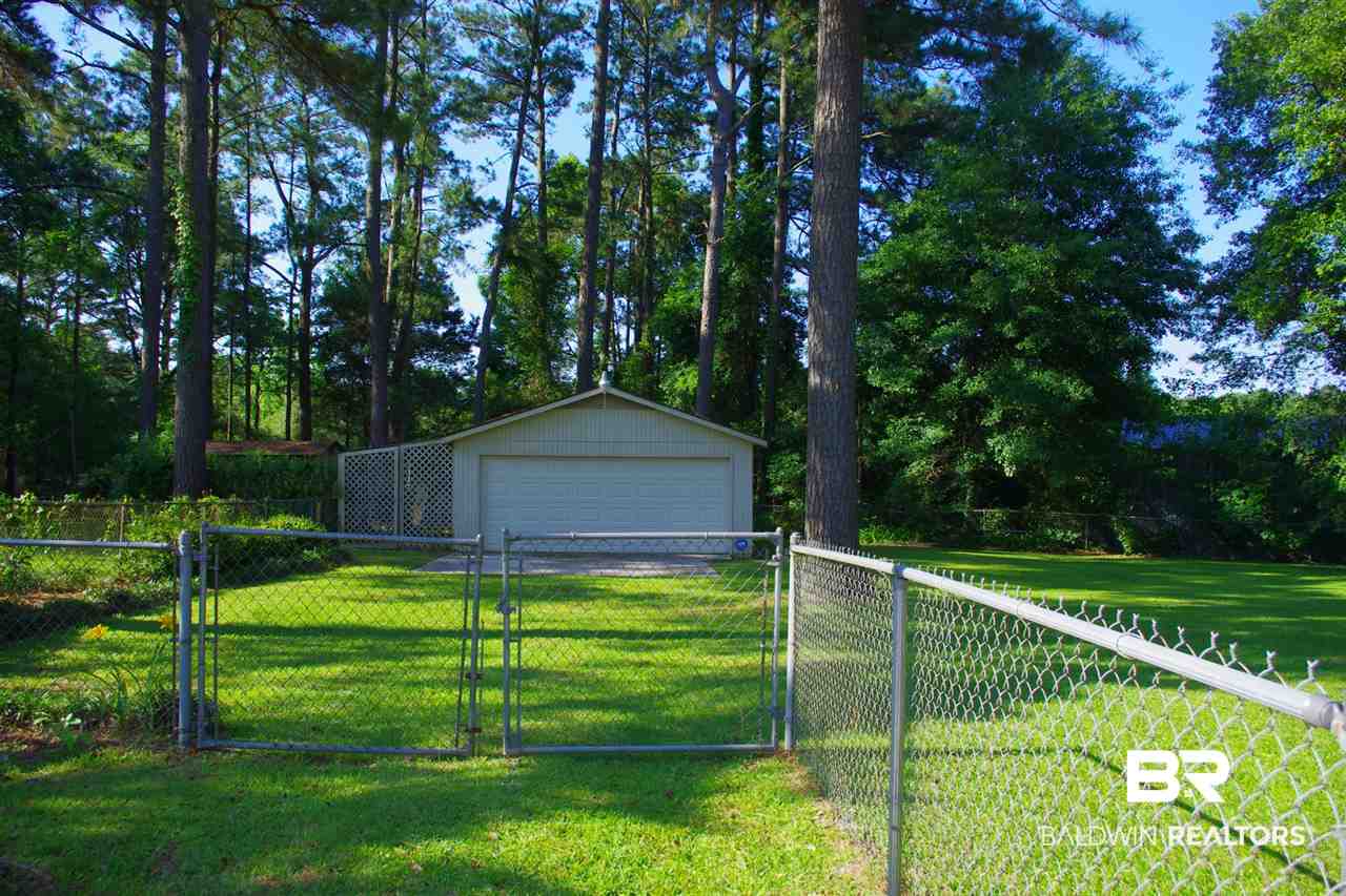 1006 Whispering Pines Road Daphne, AL 36526 - Photo 5 of 48