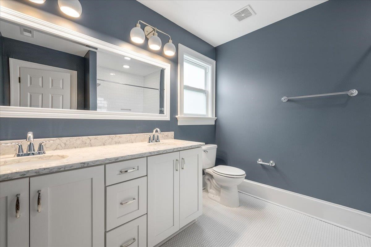 1922 St Marys Street Raleigh, NC 27608 - Photo 10 of 21 Upstairs Bath