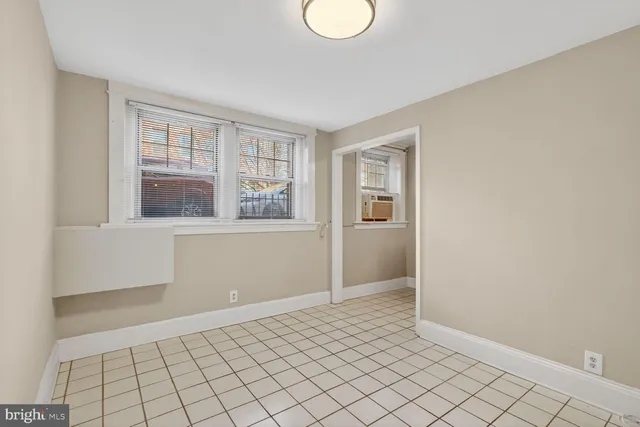 $1,795 | 1820 Swann Street Northwest, Unit 2, Washington, DC 20009