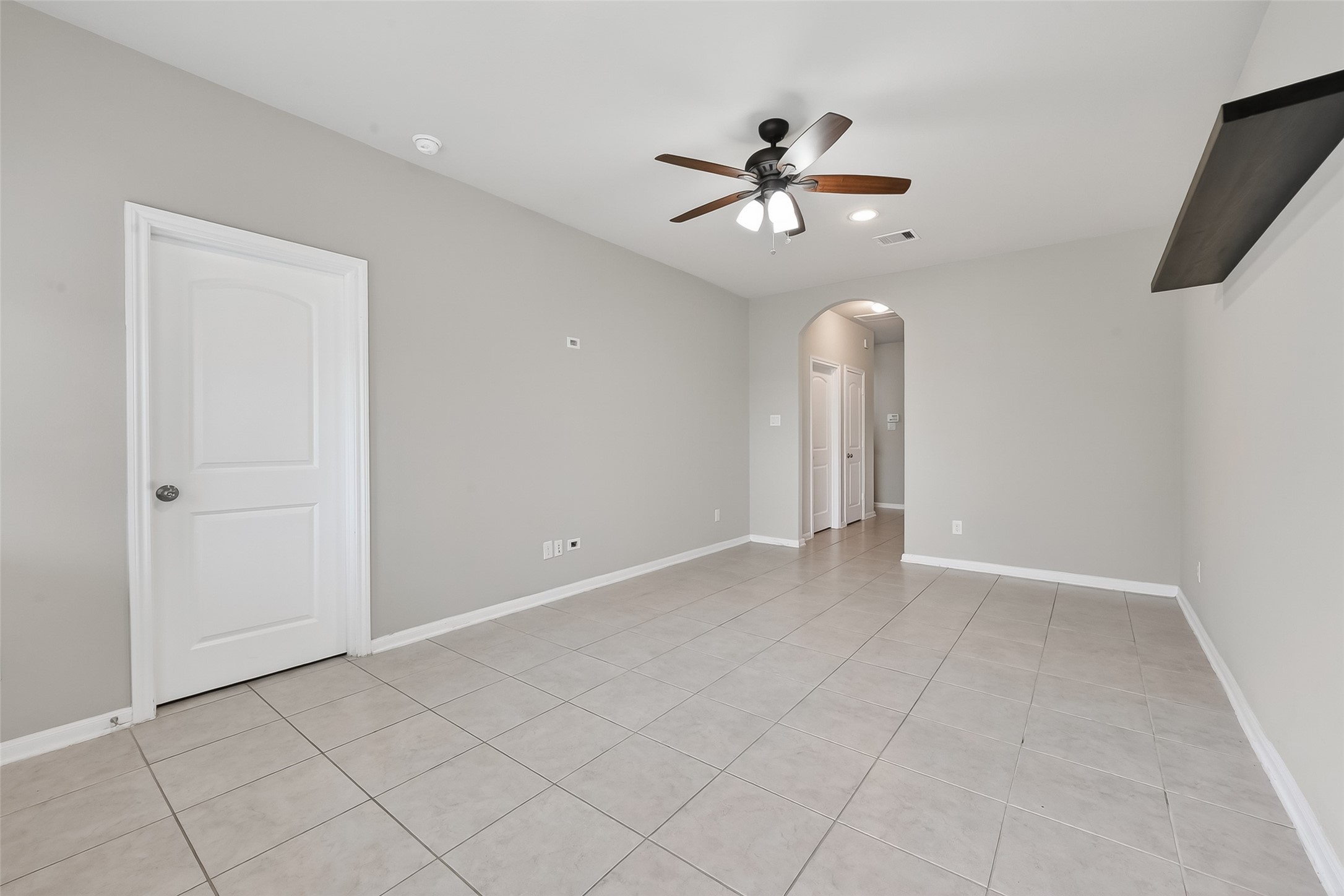 16226 Rattlesnake Run Trail Cypress, TX 77433 - Photo 27 of 37 Additional bedroom with natural light