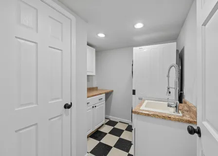 $649,900 | 132 Fontana Avenue, Fontana, WI 53125