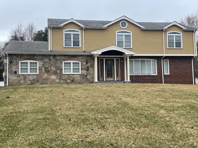 $2,149,000 | 243 Weatherbee Drive, Westwood, MA 02090