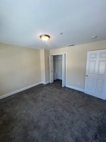 $2,700 | 9 Granite Street, Dover, NH 03820