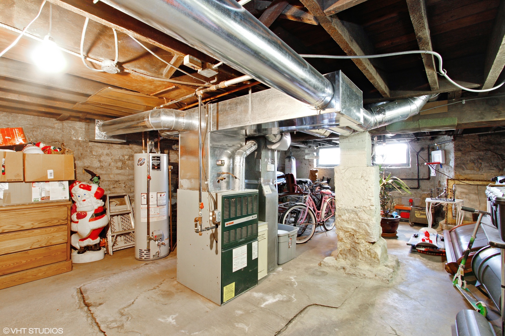 525 East 112th Street Chicago, IL 60628 - Photo 18 of 21 a view of a storage room with a lot of stuff
