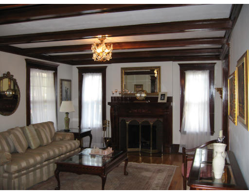 151 Bartlett Road Winthrop, MA 02152 - Photo 3 of 13 Gallery Image 3