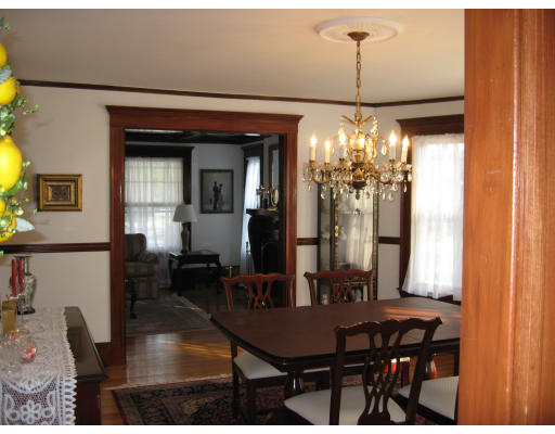 151 Bartlett Road Winthrop, MA 02152 - Photo 5 of 13 Gallery Image 5