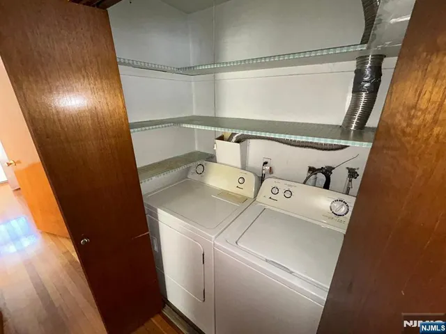 $1,995 | 1157 Goffle Road, Unit 2, Hawthorne, NJ 07506