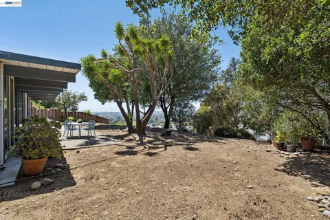 $1,595,000 | 5314 Crown Court, Castro Valley, CA 94552