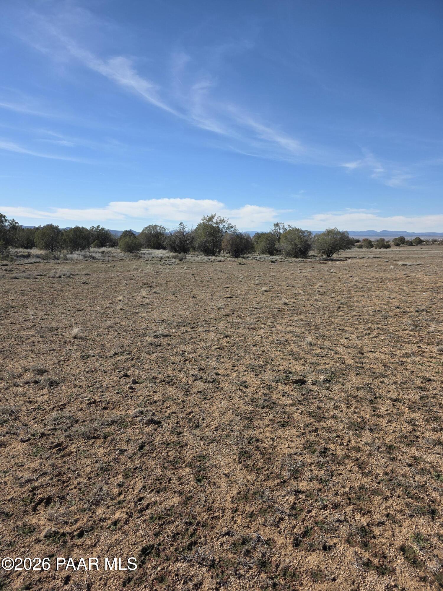 O0 Headwater Ranch Road Paulden, AZ 86334 - Photo 2 of 4 a view of lake and mountain