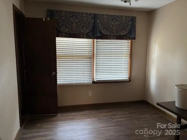 $600,000 | 1250 21st Avenue Northeast, Hickory, NC 28601