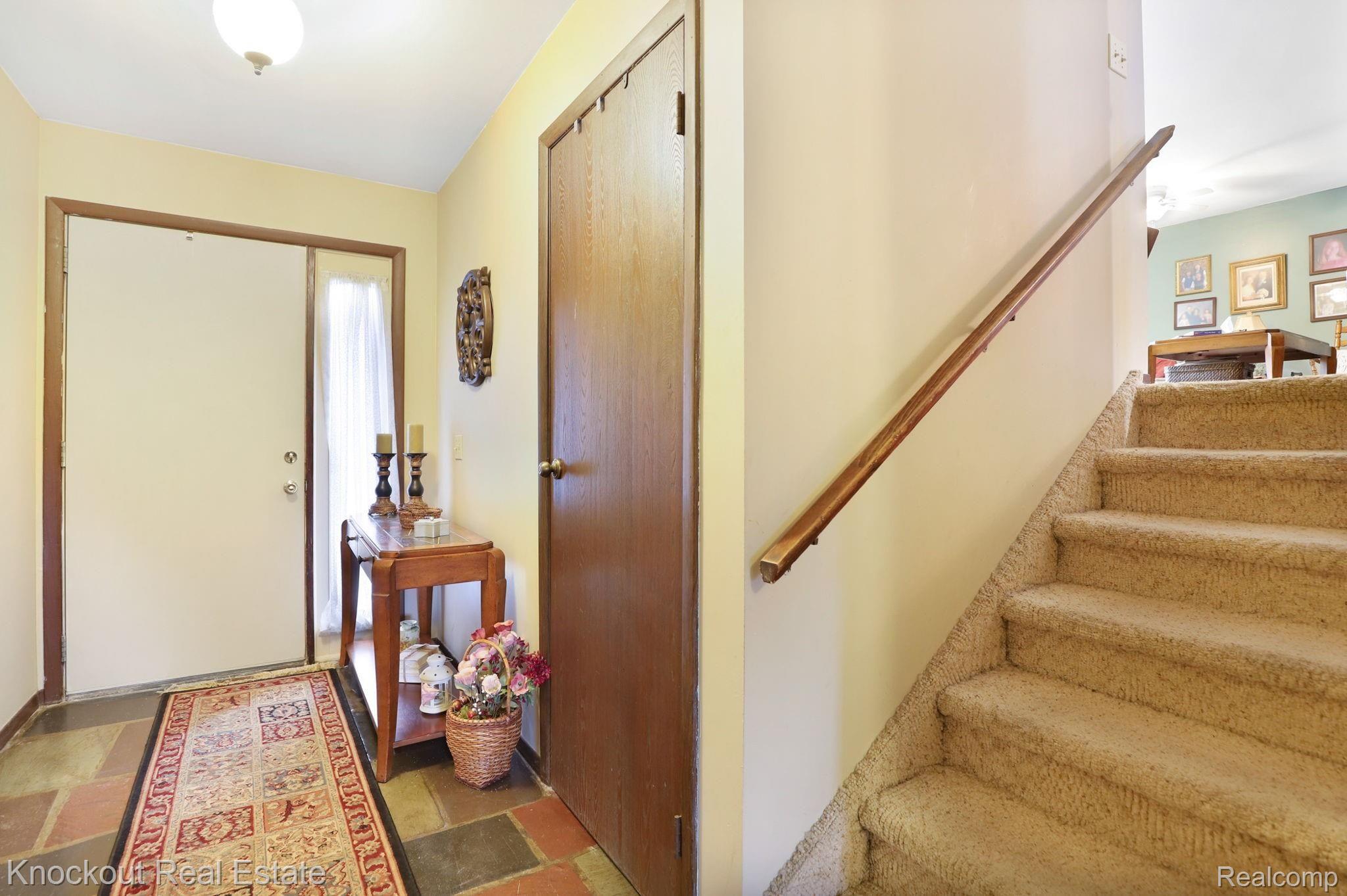 8464 Fallahay Road Millington, MI 48746 - Photo 7 of 60 7-web-or-mls-8464 Fallahay Rd Millington - 7.jpg
