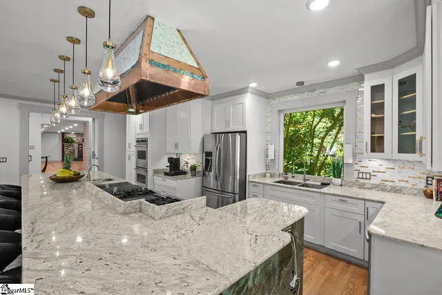 $685,000 | 2005 Poinsett Highway, Greenville, SC 29617