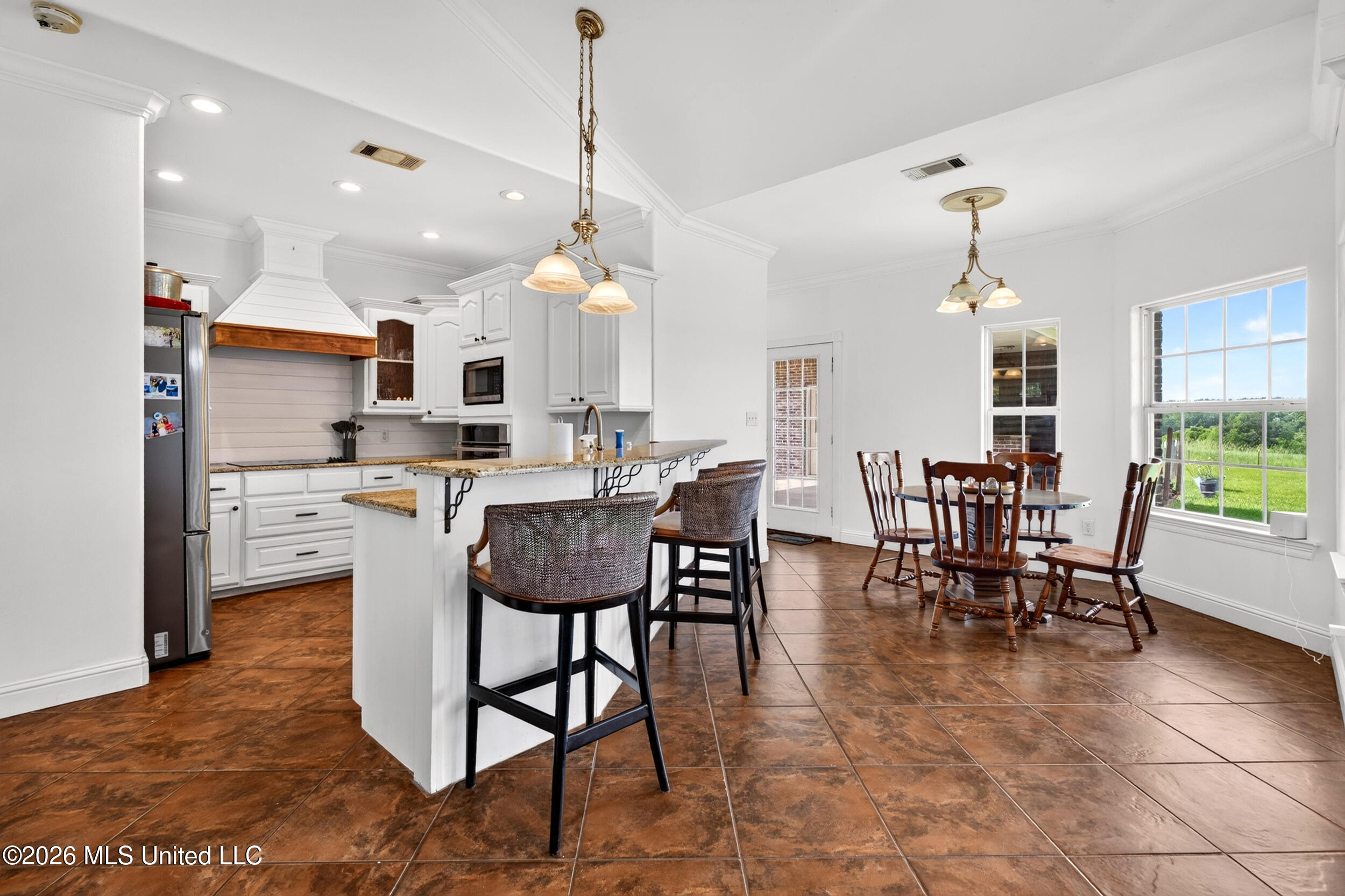 16 D O Stanford Road Poplarville, MS 39470 - Photo 5 of 48 15_kitchen_breakfastnook