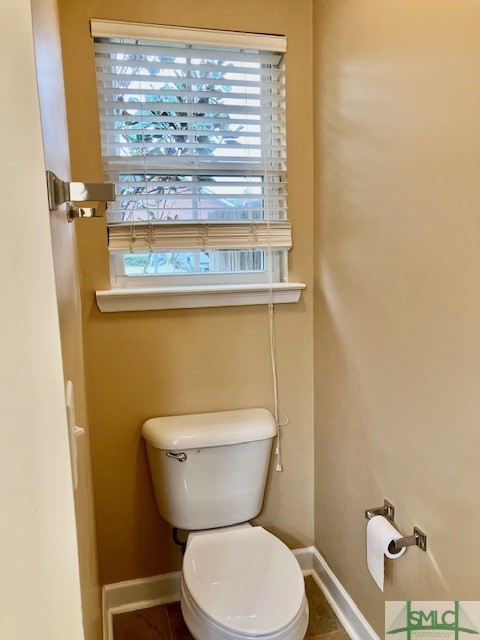 13 Sycamore Way Midway, GA 31320 - Photo 44 of 48 Toilet area around the corner . . and window.