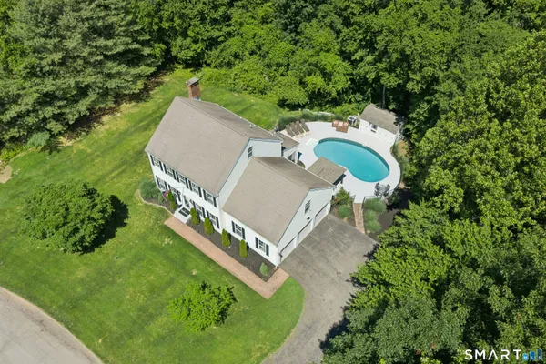 $639,900 | 35 Pheasant Lane, Hamden, CT 06518