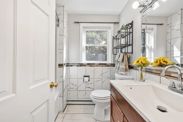 $699,900 | 194 Paine Street, Bellingham, MA 02019