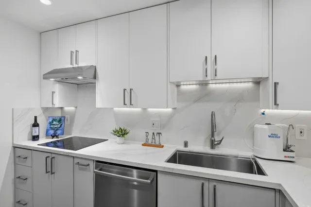 $880,000 | 200 Elm Street, Unit 112, San Mateo, CA 94401