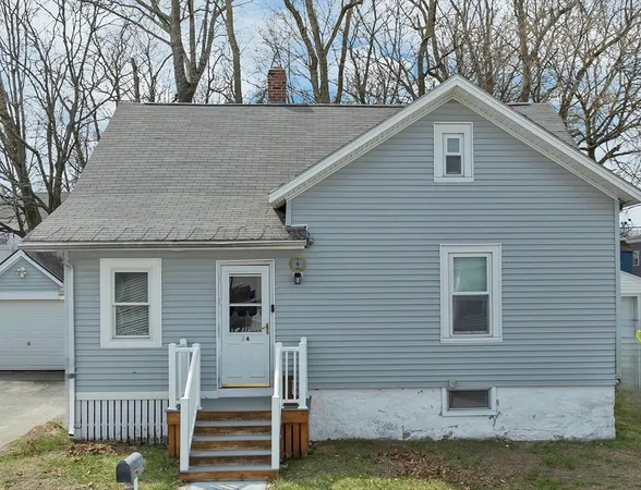 $479,900 | 74 Crescent Street, Lowell, MA 01851
