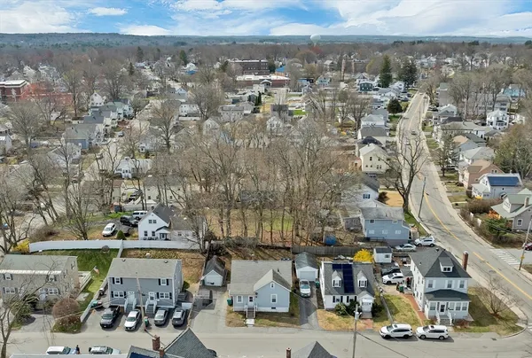 $479,900 | 74 Crescent Street, Lowell, MA 01851