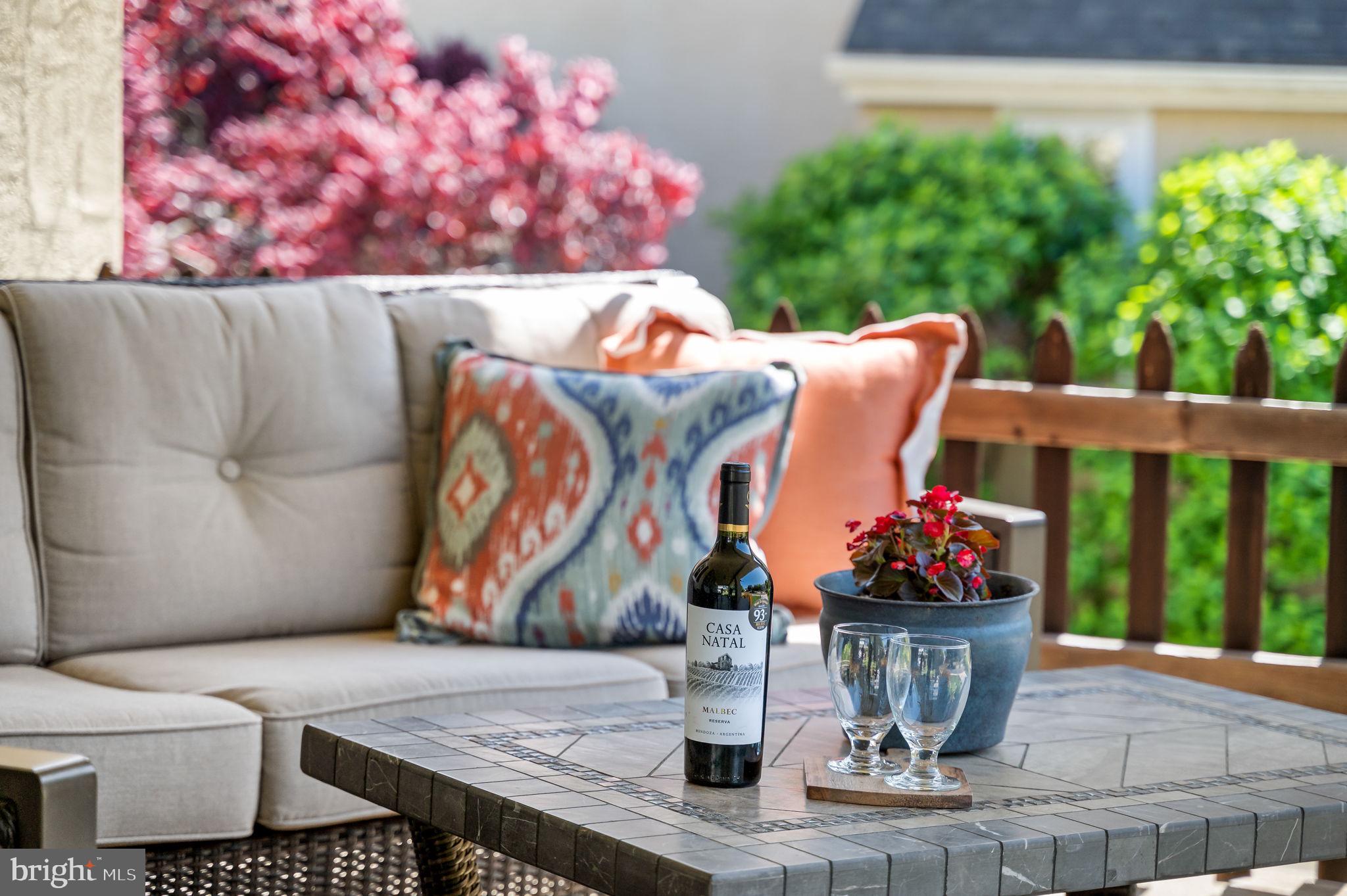 411 Oxford Road Havertown, PA 19083 - Photo 3 of 31 Time to relax!