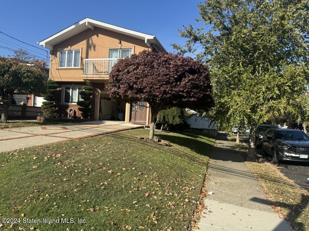 701 Woodrow Road Staten Island, NY 10312 - Photo 2 of 21 02-Photo 2