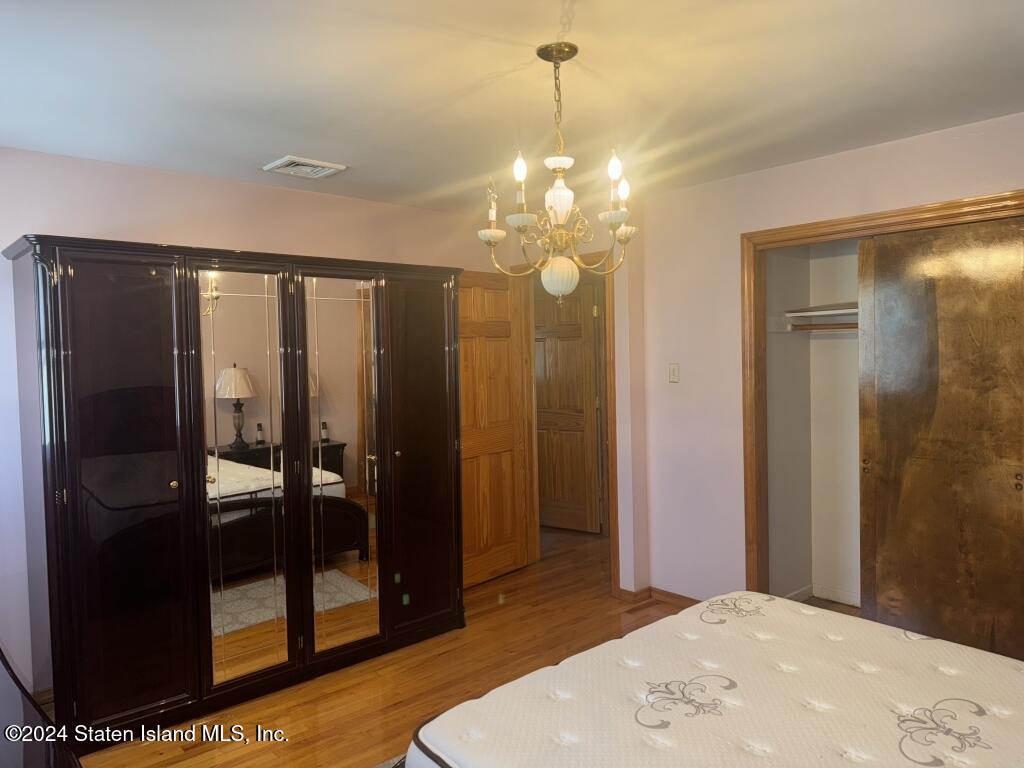 701 Woodrow Road Staten Island, NY 10312 - Photo 5 of 21 05-Photo 5