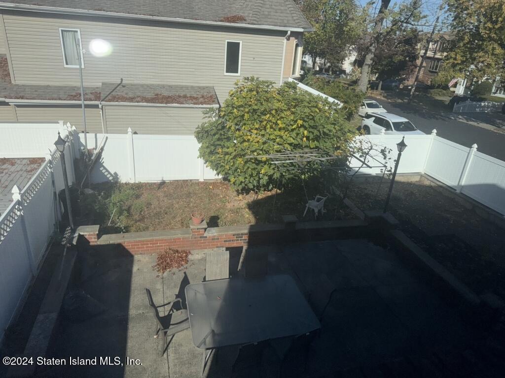 701 Woodrow Road Staten Island, NY 10312 - Photo 9 of 21 09-Photo 9