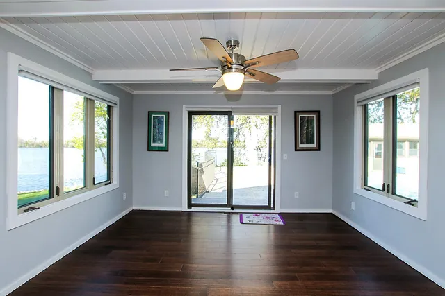 $799,000 | 660 Lakewood Dr S West, Hutchinson, MN 55350