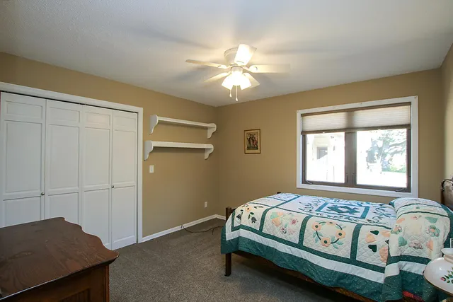 $799,000 | 660 Lakewood Dr S West, Hutchinson, MN 55350