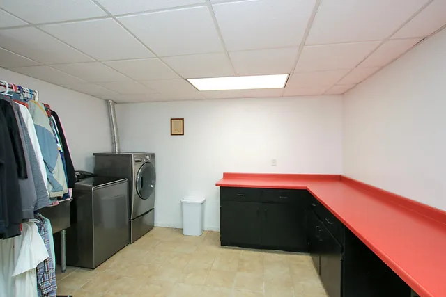 $799,000 | 660 Lakewood Dr S West, Hutchinson, MN 55350