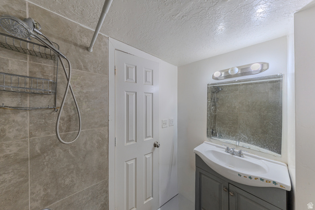 83 North 3rd Street Tooele, UT 84074 - Photo 11 of 25