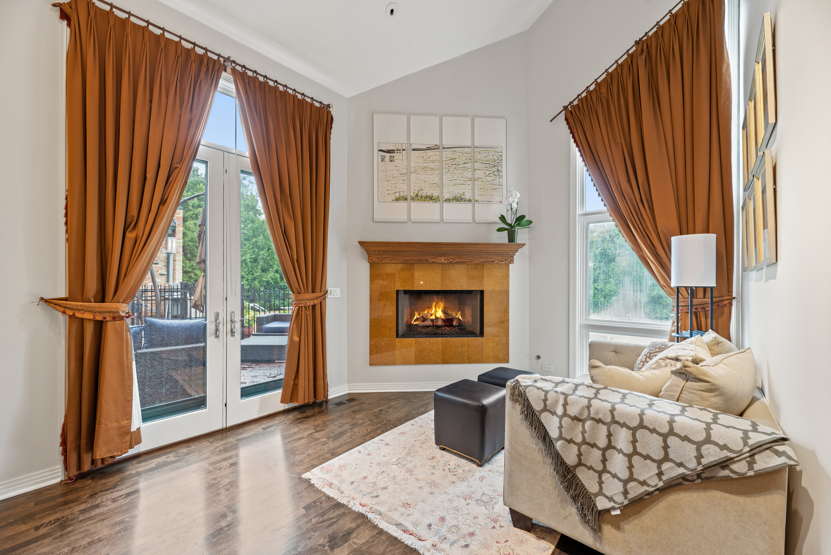 780 Bob-O-Link Road Highland Park, IL 60035 - Photo 17 of 50 a living room with furniture and a fireplace