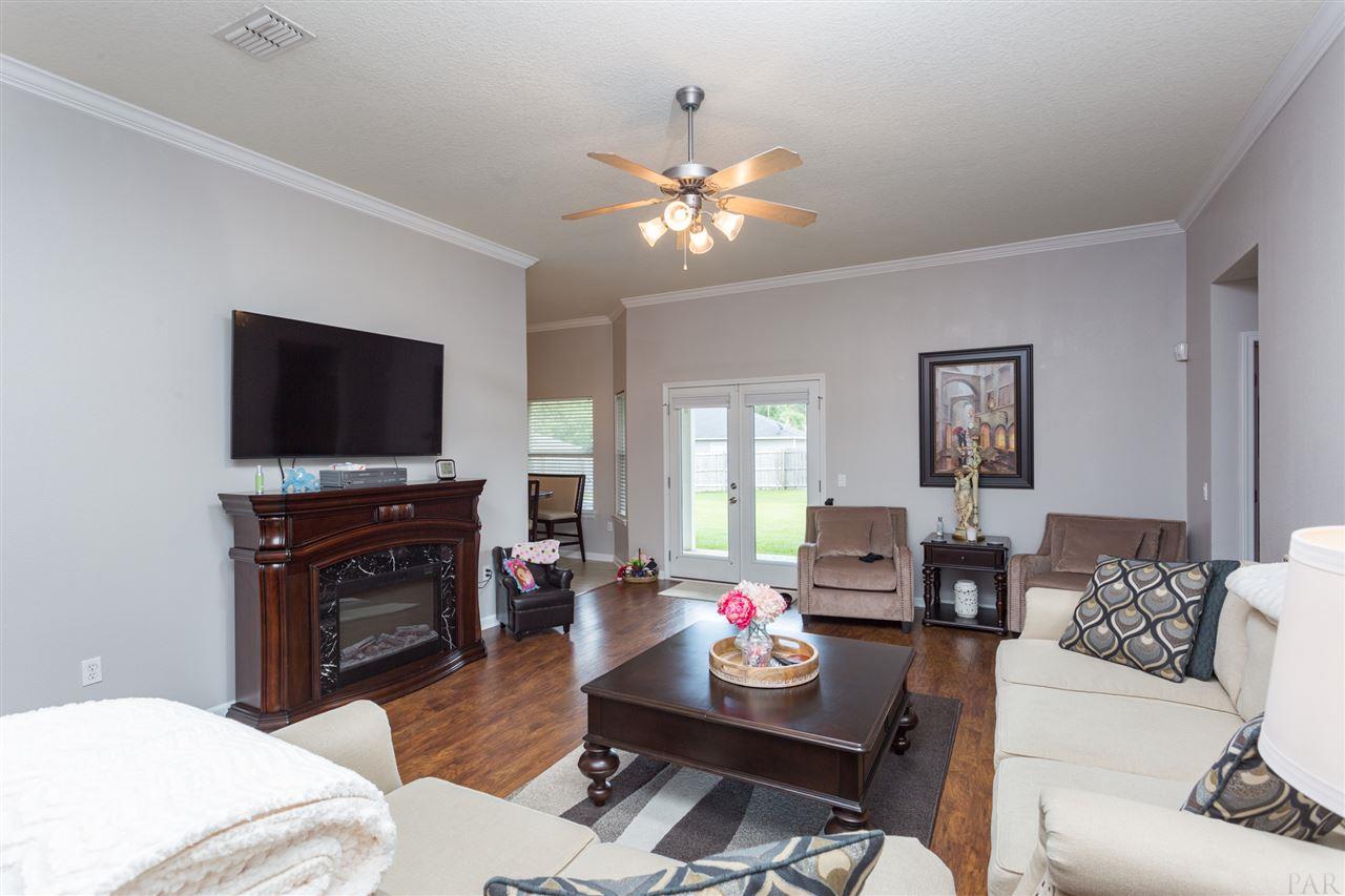 2230 Liberty Loop Road Cantonment, FL 32533 - Photo 11 of 37 Gallery Image 11