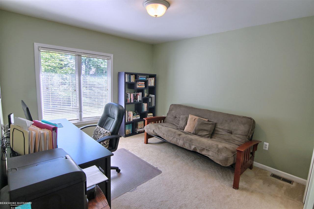 692 Stoddard Road Richmond, MI 48062 - Photo 20 of 31 31298410-19.JPG